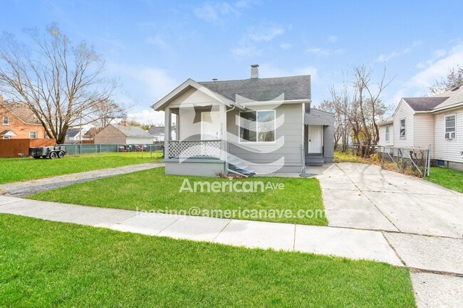 8244 Cadillac Ave in Warren, MI - Building Photo - Building Photo