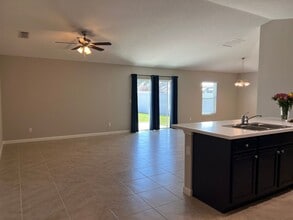 5865 NW Mesa Cir in Port St. Lucie, FL - Building Photo - Building Photo