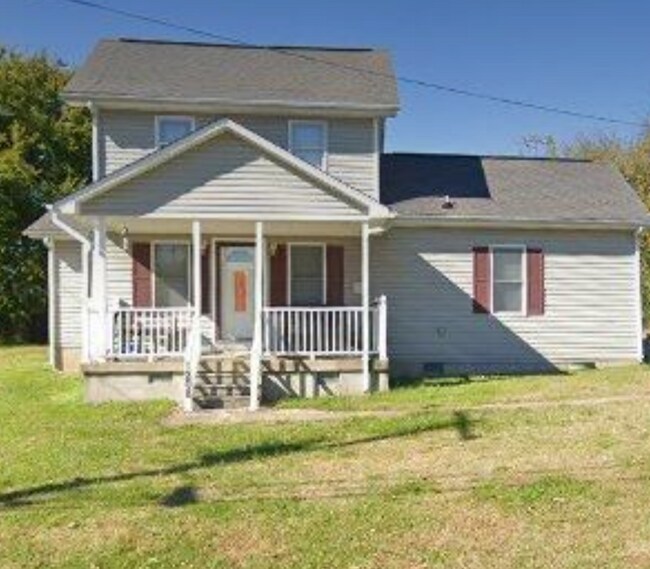 1208 E Main St Rentals in Graham, NC