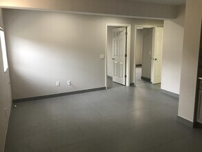 142 SW 8th Ave in Delray Beach, FL - Building Photo - Building Photo