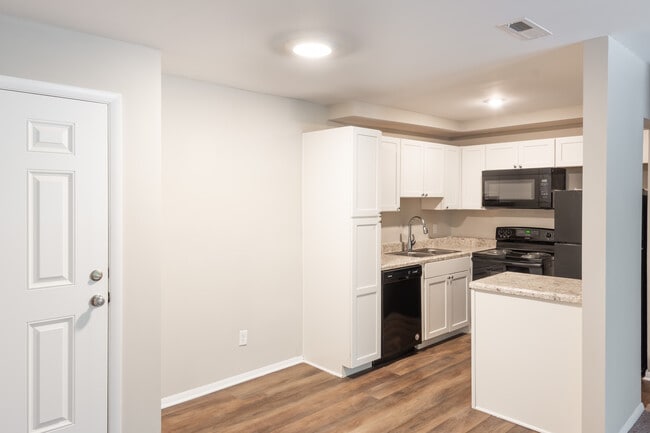 Sterling Heights Apartments by Callio Properties