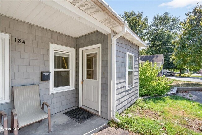 184 Saratoga Ave in Ballston Spa, NY - Building Photo - Building Photo