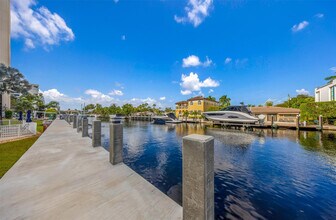 1391 S Ocean Blvd in Pompano Beach, FL - Building Photo - Building Photo