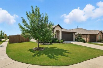 1316 Coyote Ridge in Aubrey, TX - Building Photo - Building Photo