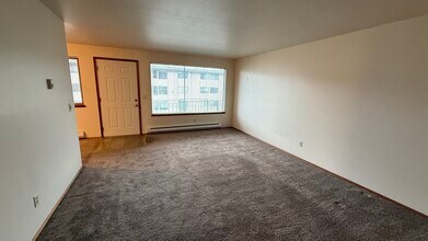 1123 5th Ave S, Unit 8 in Edmonds, WA - Building Photo - Building Photo