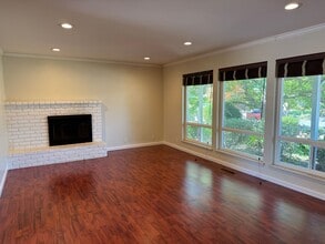 4886 Blue Ridge Dr in San Jose, CA - Building Photo - Building Photo