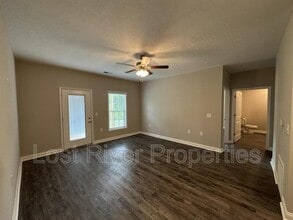 4496 Wilford Ln in Bowling Green, KY - Building Photo - Building Photo