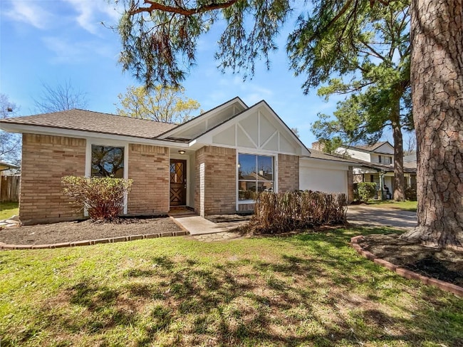 5310 Windsong Trail in Houston, TX - Building Photo - Building Photo