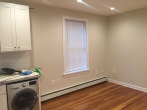 10 Church St, Unit 1 in Boston, MA - Foto de edificio - Building Photo