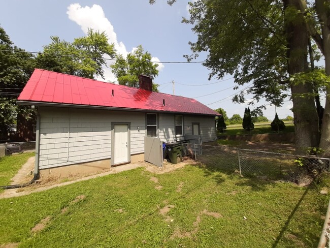 3 Kirk Ave in Hamilton, OH - Foto de edificio - Building Photo