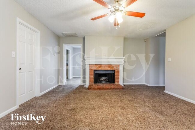 99 Bishop Woods Ct in Bethlehem, GA - Building Photo - Building Photo