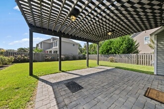 1008 Whispering Doe Dr in Wilmington, NC - Building Photo - Building Photo