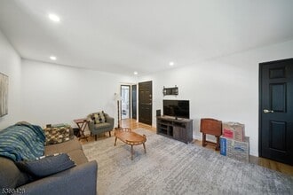 19 Savage Rd in Denville, NJ - Building Photo - Building Photo