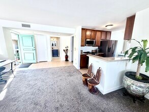 1430 Colby Ave in Los Angeles, CA - Foto de edificio - Building Photo