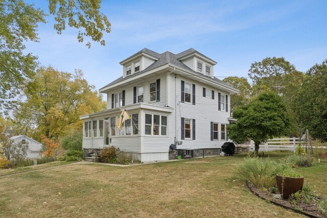 property at 38 Ocean House Rd