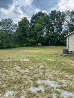 623 Charlotte St in Burns, TN - Building Photo - Building Photo