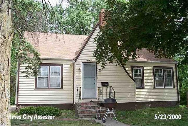 3101 Lincoln Way in Ames, IA - Building Photo