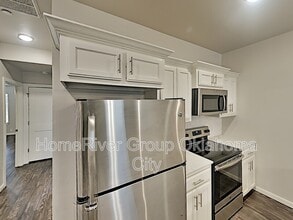 418 Vail Cir in Oklahoma City, OK - Building Photo - Building Photo