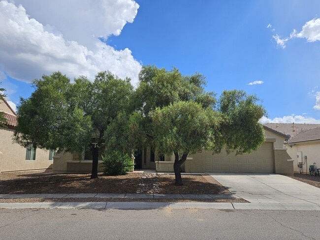 property at 7491 W Colony Park Dr