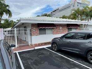 1219 NE 14th Ave, Unit 4 in Fort Lauderdale, FL - Foto de edificio - Building Photo