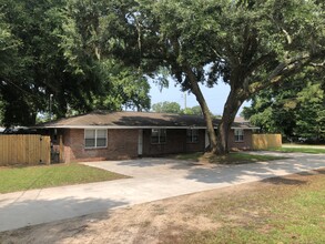 4345 Leslie St in North Charleston, SC - Building Photo - Building Photo