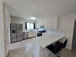 6683 Gross Ave in Los Angeles, CA - Building Photo - Building Photo