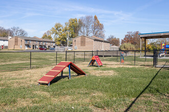 Paddocks at Ridge Park in Louisville, KY - Foto de edificio - Other