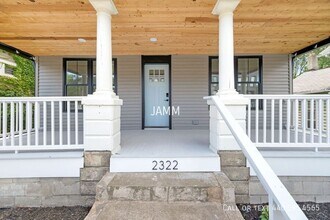 2322 Scranton Rd in Cleveland, OH - Building Photo - Building Photo
