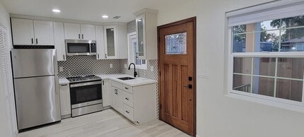 438 Minor Ave, Unit 438 Minor Ave #2 in San Jose, CA - Foto de edificio - Building Photo