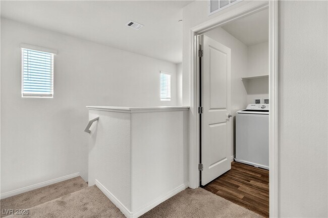 6952 Crescent Gold St in North Las Vegas, NV - Building Photo - Building Photo