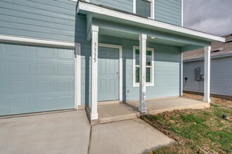3335 Gingham Pt in Converse, TX - Building Photo - Building Photo