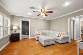 5614 Eskridge St in Houston, TX - Building Photo - Building Photo