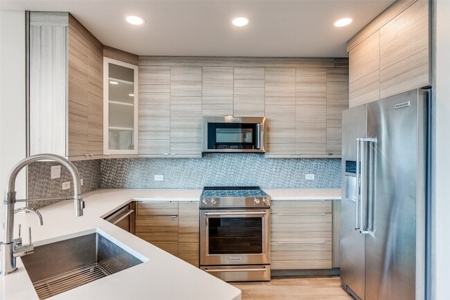 property at 500 Throckmorton St