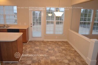 10828 Fountaingrove Dr in Charlotte, NC - Building Photo - Building Photo