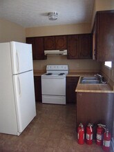 409 Shelby Ave in Radcliff, KY - Building Photo - Building Photo