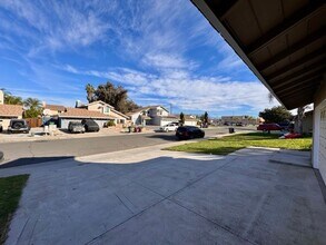 24473 St Thomas Ave in Moreno Valley, CA - Building Photo - Building Photo