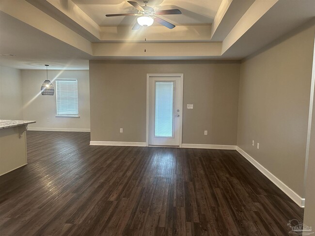 5740 San Gabriel Dr in Pensacola, FL - Building Photo - Building Photo