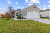 8022 Burnt Orchid Dr in Houston, TX - Building Photo - Building Photo