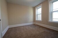 217 Chestnut St photo'