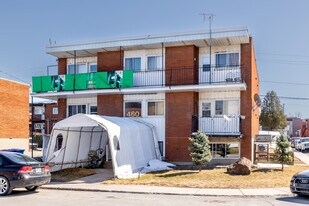 460 Marconi Rue in Laval, QC - Building Photo