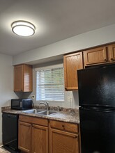 2600 Hidden Lake Dr N, Unit C in Sarasota, FL - Foto de edificio - Building Photo