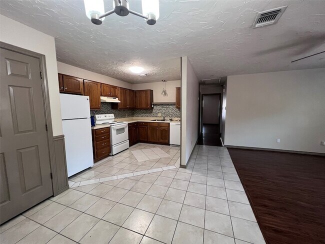 11912 Metmora Ct in Aledo, TX - Foto de edificio - Building Photo