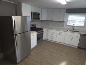 10906 Woodstock St in Huntley, IL - Building Photo - Building Photo