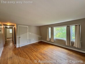 99 Normandy Ave in Cambridge, MA - Foto de edificio - Building Photo