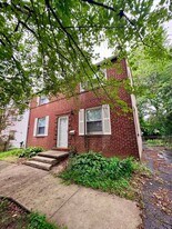 118 Atlas Dr in New Castle, DE - Building Photo