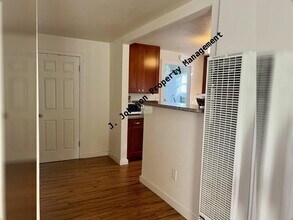 1310 Wall St in Tracy, CA - Building Photo - Building Photo