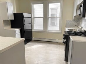 596 S 19th St in Newark, NJ - Foto de edificio - Building Photo