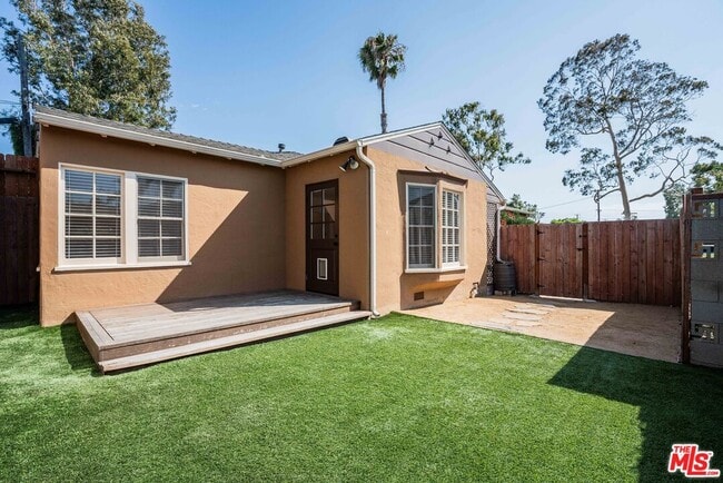 property at 2409 28th St