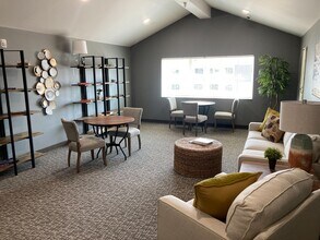 Falcon Apartments in North Branch, MN - Building Photo - Building Photo