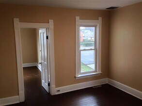 146 Mill St in Athens, OH - Building Photo - Building Photo